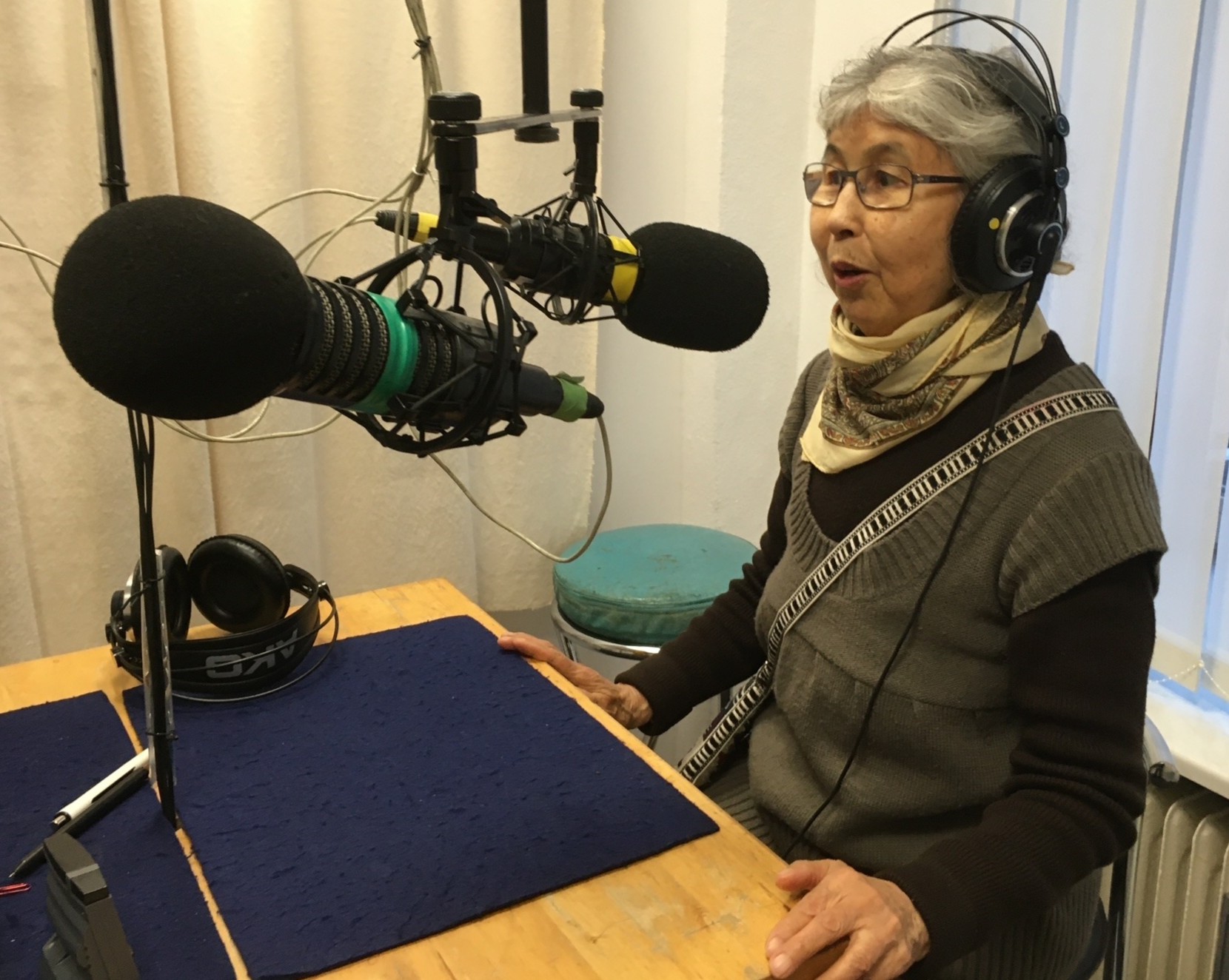 Tjan Zaotschnaja beim Radio LORA in München